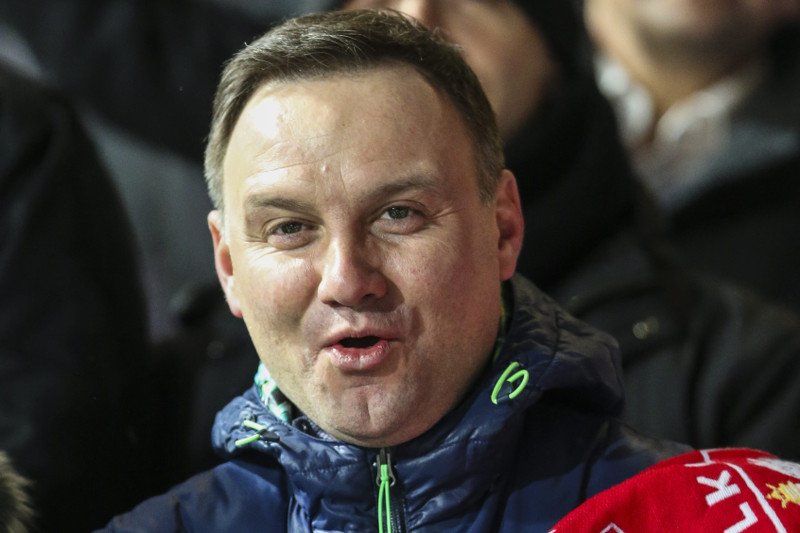 Duda ma zgłosić projekt zmian w Konstytucji RP. PiS-owi nie przeszkadza brak większości konstytucyjnej