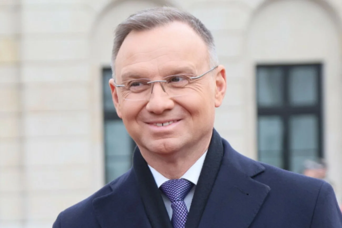 Andrzej Duda leci do USA. Nada polskie obywatelstwo Jesse’emu Eisenbergowi.
