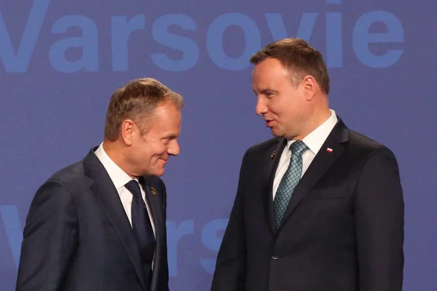 Najnowszy sondaż wskazuje, że starcie wyborcze Dudy i Tuska o fotel prezydencki ma jednoznacznego faworyta.