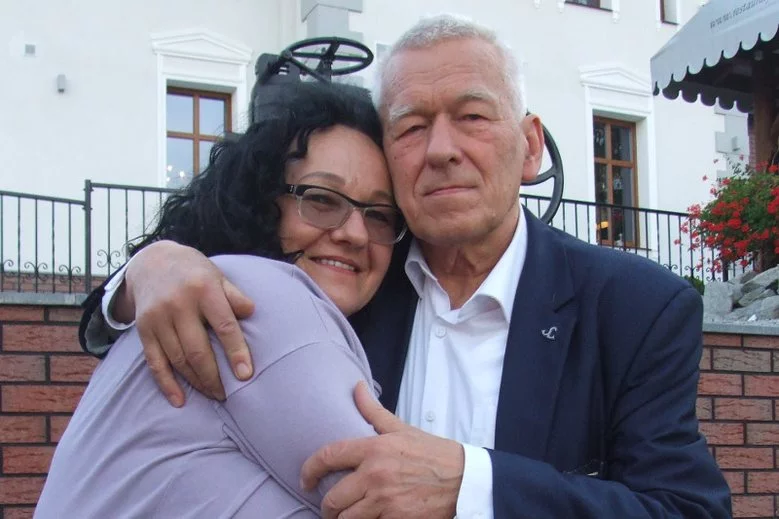 Anna Morawiecka, córka posła Kornela Morawieckiego i siostra premiera Mateusza Morawieckiego, kandydowała bez powodzenia na stanowisko burmistrza Obornik Śląskich.