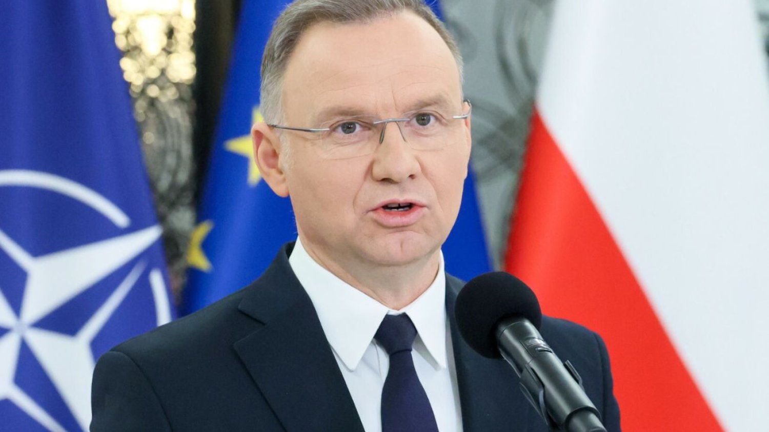 Andrzej Duda chce zmian w Konstytucji. Złożył już projekt w tej sprawie. Andrzej Duda chce zmian w konstytucji. Chodzi o wydatki na obronność.