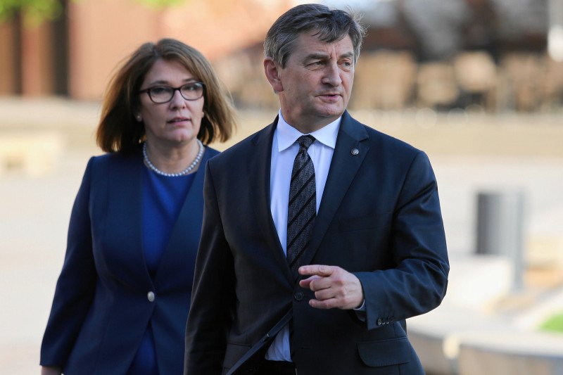 Marszałek Marek Kuchciński ma być podkarpacką "lokomotywą" wyborczą.