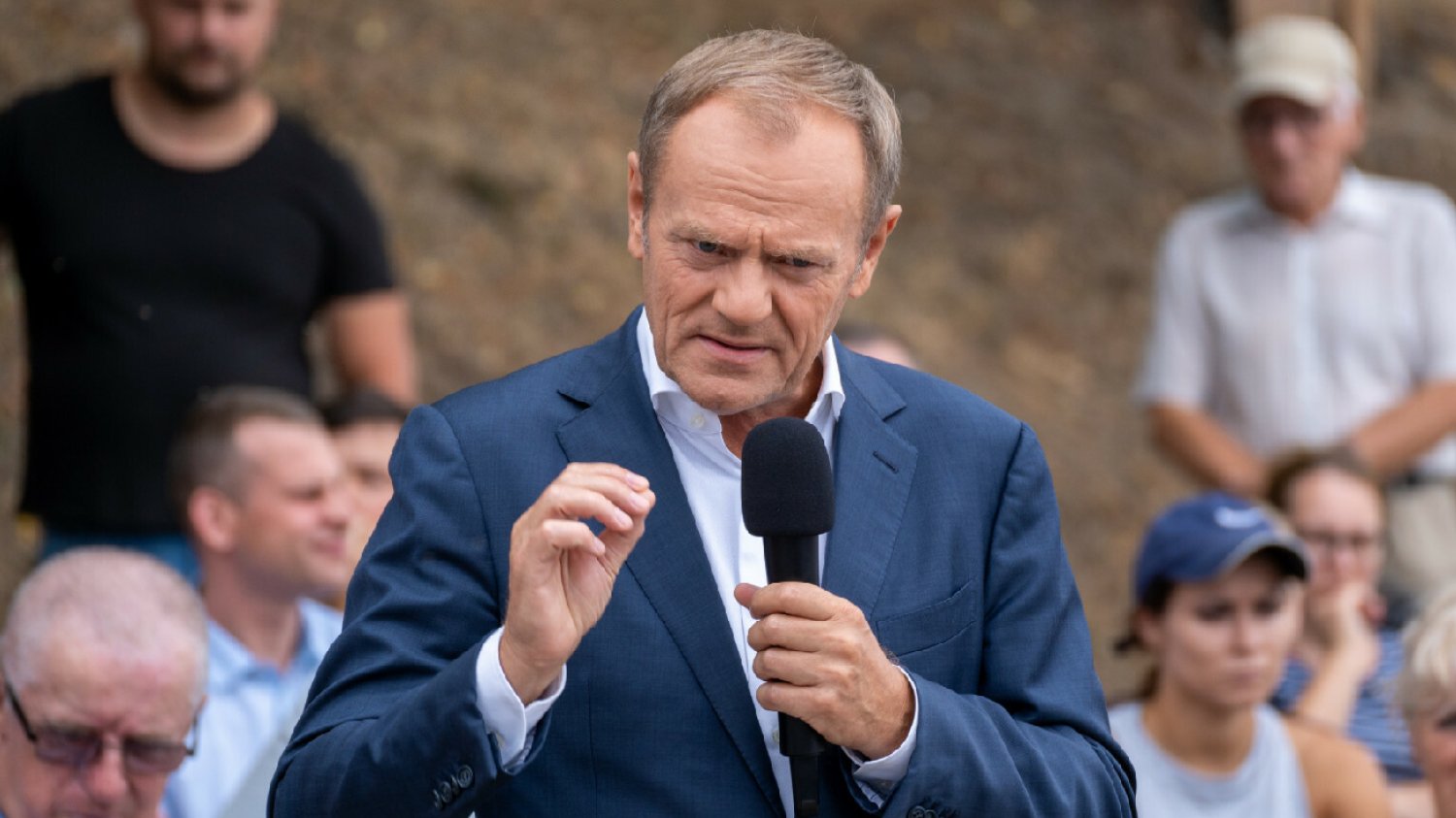 Donald Tusk do Mateusza Morawieckiego ws. katastrofy ekologicznej Odry: Mam dla pana dobry komunikat.