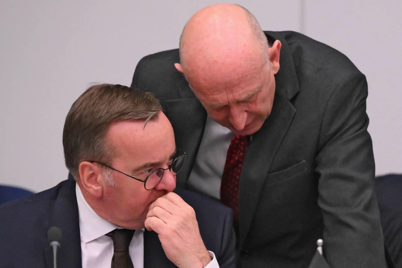 Od lewej: Boris Pistorius i John Healey, ministrowie obrony Niemiec i Wielkiej Brytanii. Od lewej: Boris Pistorius i John Healey, ministrowie obrony Niemiec i Wielkiej Brytanii.
