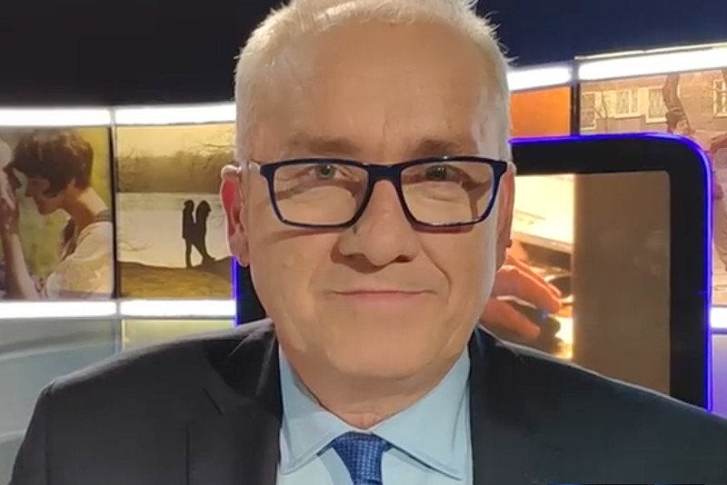 Barbara Włodarczyk zadebiutowała w "Ekspresie Reporterów" w TVP2. Michał Olszański ma pozostać w gronie prowadzących program.