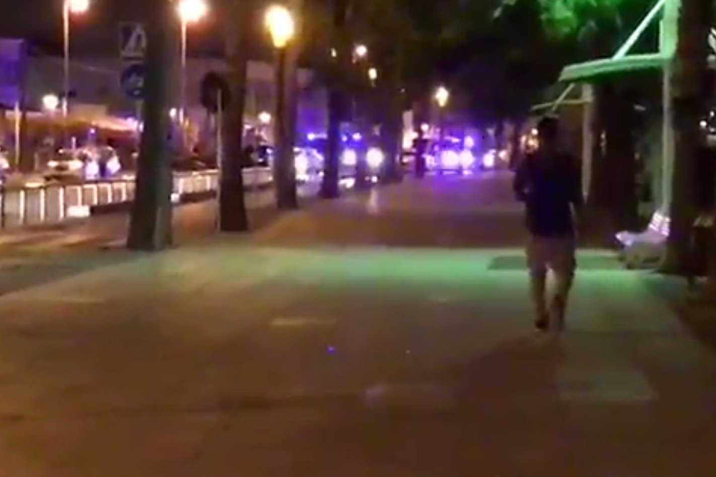 Policjanci unieszkodliwili terrorystów w środku nocy.