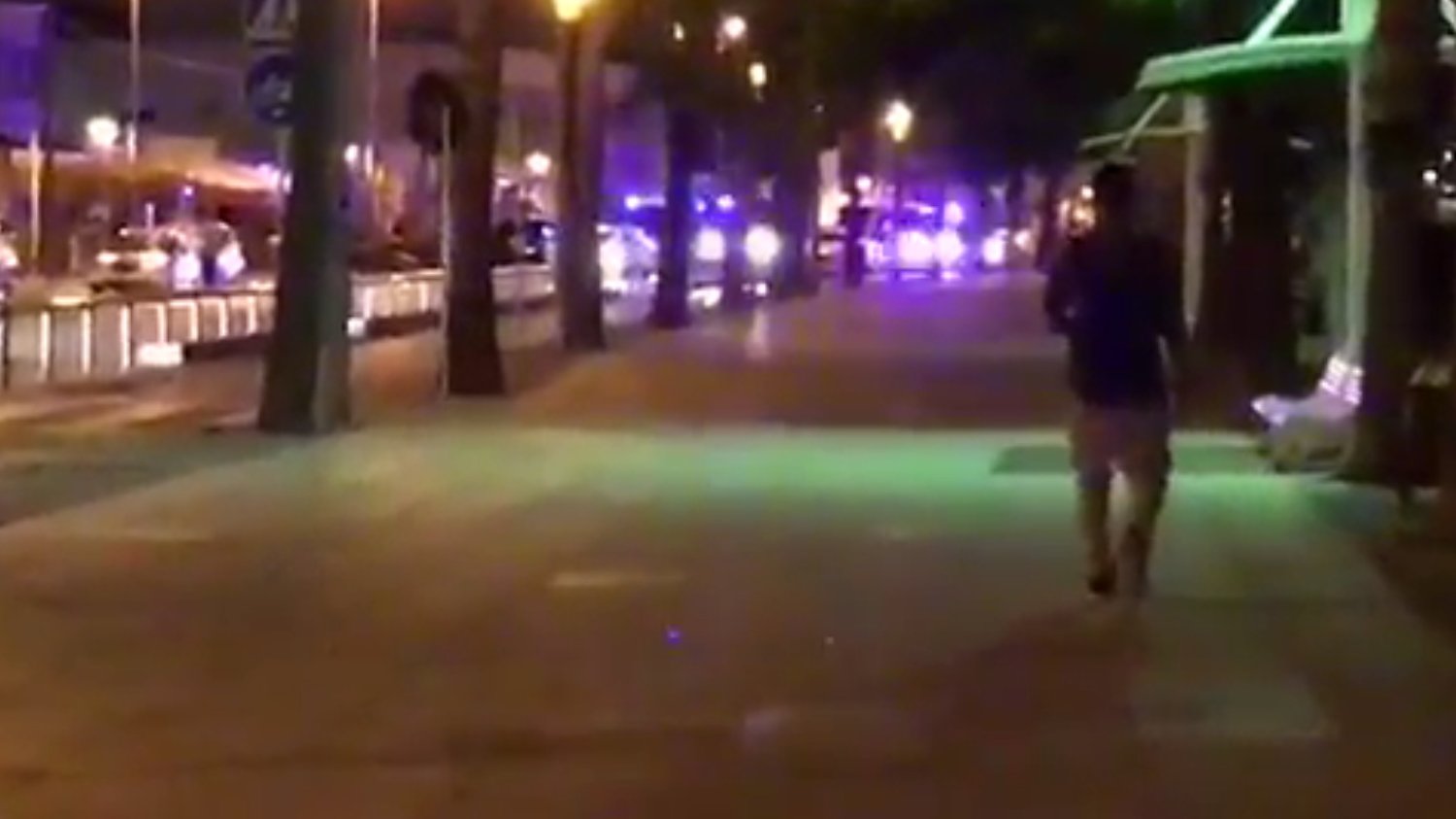 Policjanci unieszkodliwili terrorystów w środku nocy.