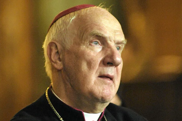 Z Komitetu Honorowego wypisał się m.in. bp Ignacy Dec