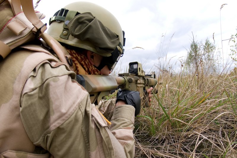Upokorzony Zachód kończy pieszczoty z Putinem. Żołnierze postawią stopę na ukraińskiej ziemi