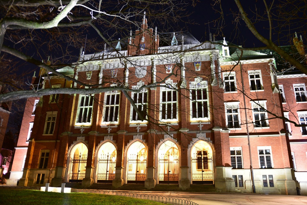 Władze UJ sprzedały budynek, w którym mieściły się akademiki, więc uchodźcy z Ukrainy muszą je teraz opuścić