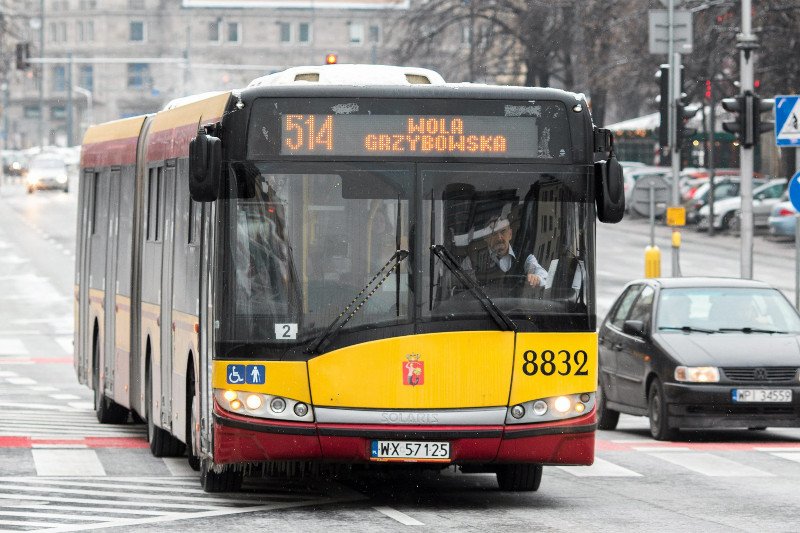 Poseł Adam Rybakowicz interweniował ws. autobusów, których kursów nie uwzględniają warszawskie rozkłady jazdy