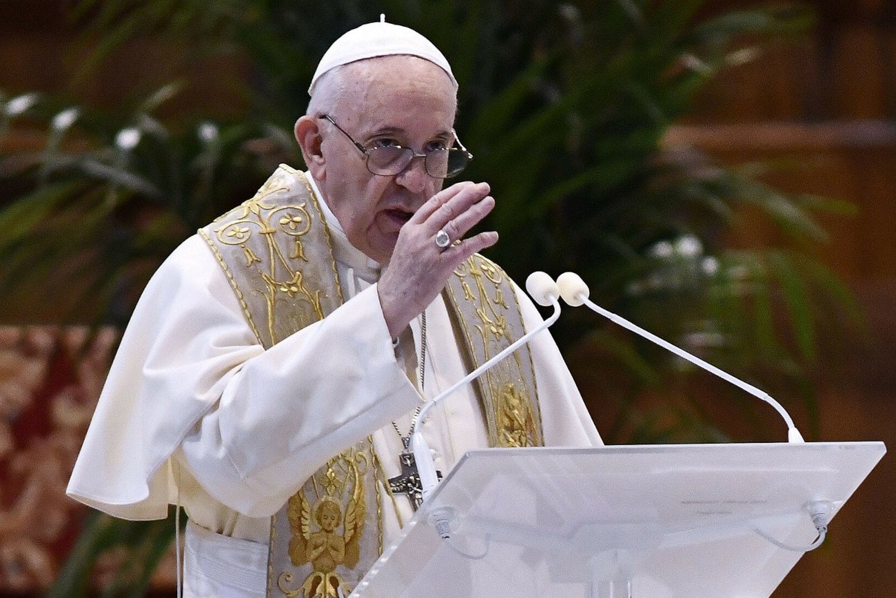 Przyjaciółki z Rosji i Ukrainy poniosą kzyż przy XIII stacji "Jezus umiera na Krzyżu" podczas Drogi Krzyżowej pod przewodnictwem papieża Franciszka.