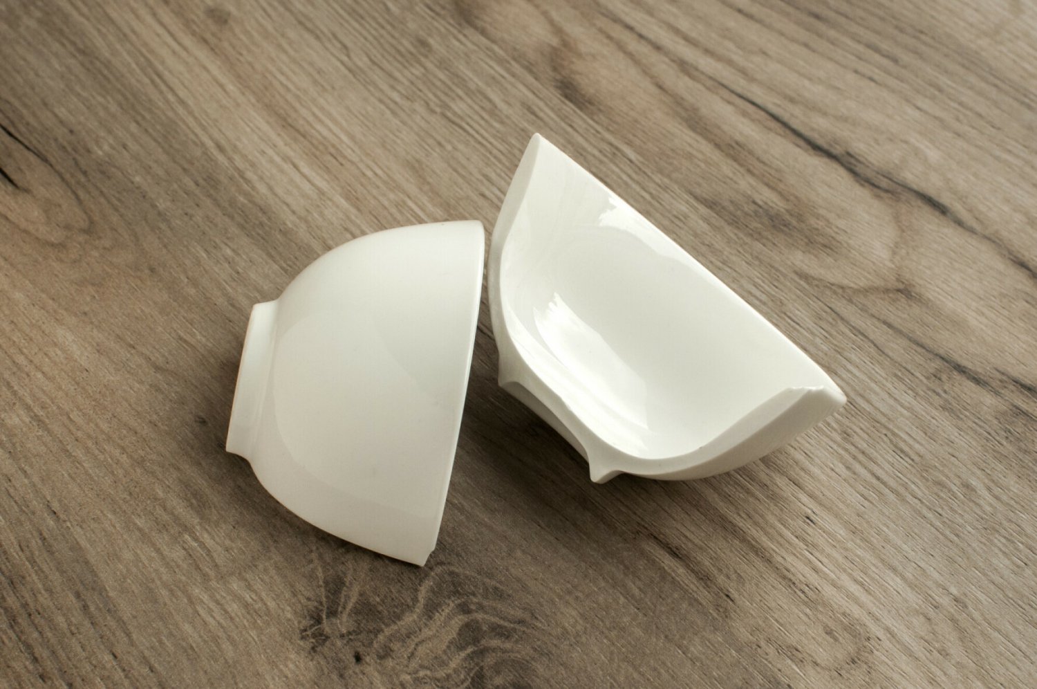 Gdzie wyrzucać potłuczoną ceramikę i stare garnki?