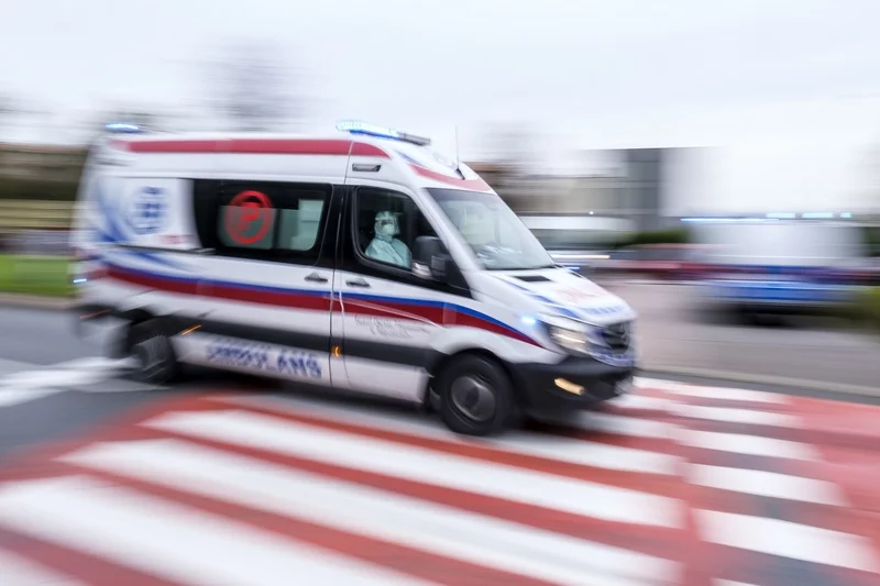 Mężczyzna zasłabł w sklepie. We Wrocławku nie było dostępnej karetki.