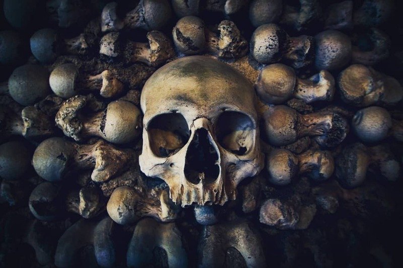 Kaplica Kości w Portugalii. Podobne miejsce znajdziemy w Kudowie-Zdroju