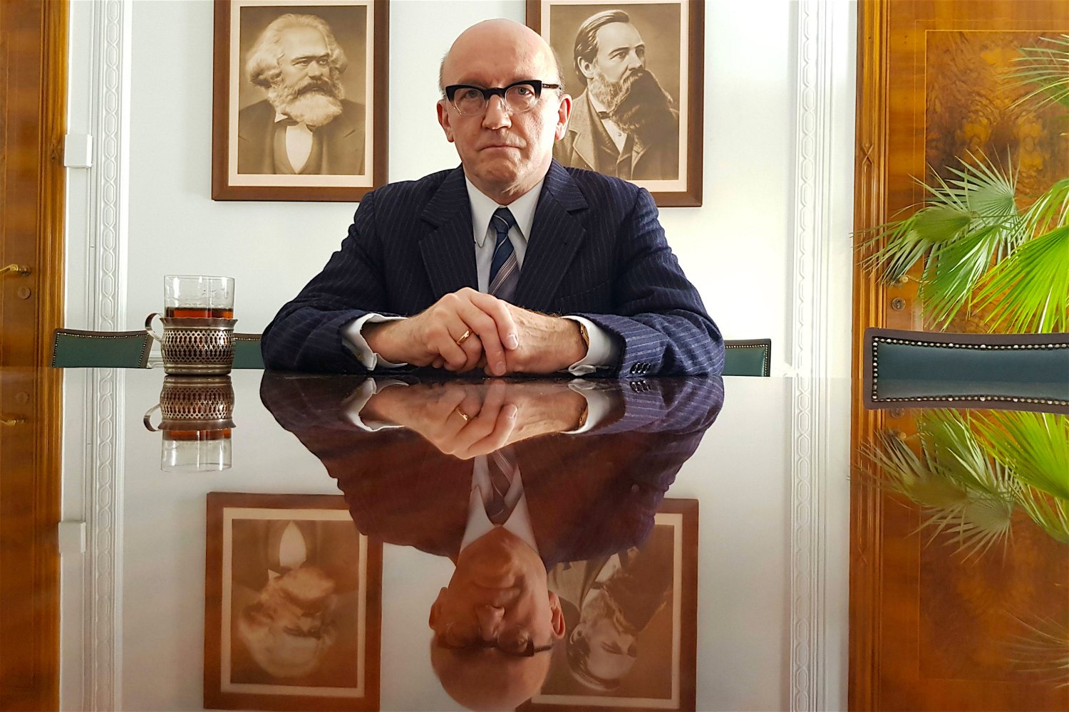 Artur Barciś jako Władysław Gomułka, czyli polityk znacznie wyższego szczebla, niż Arkadiusz Czerepach