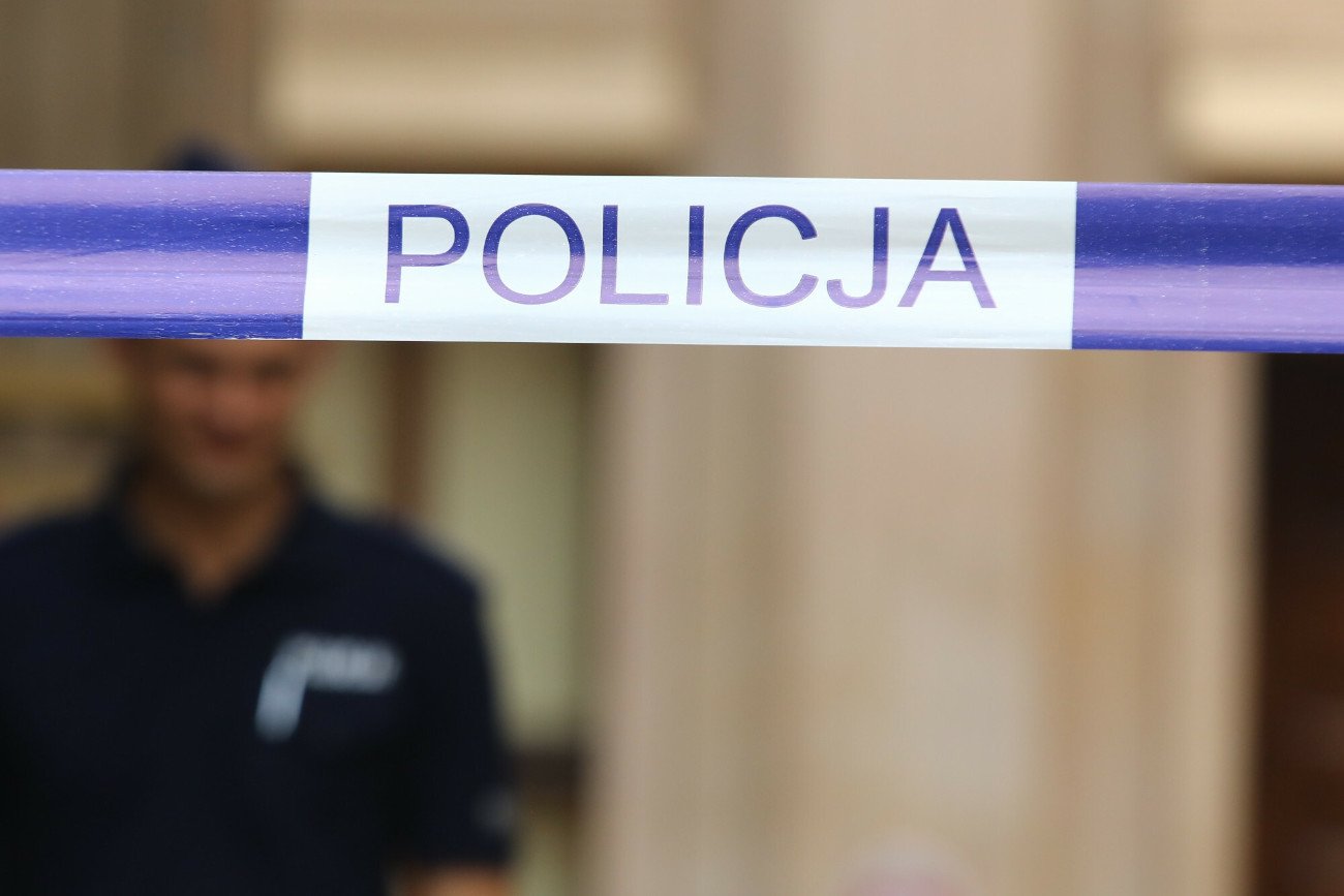 alarm w biurze posłów PO policja