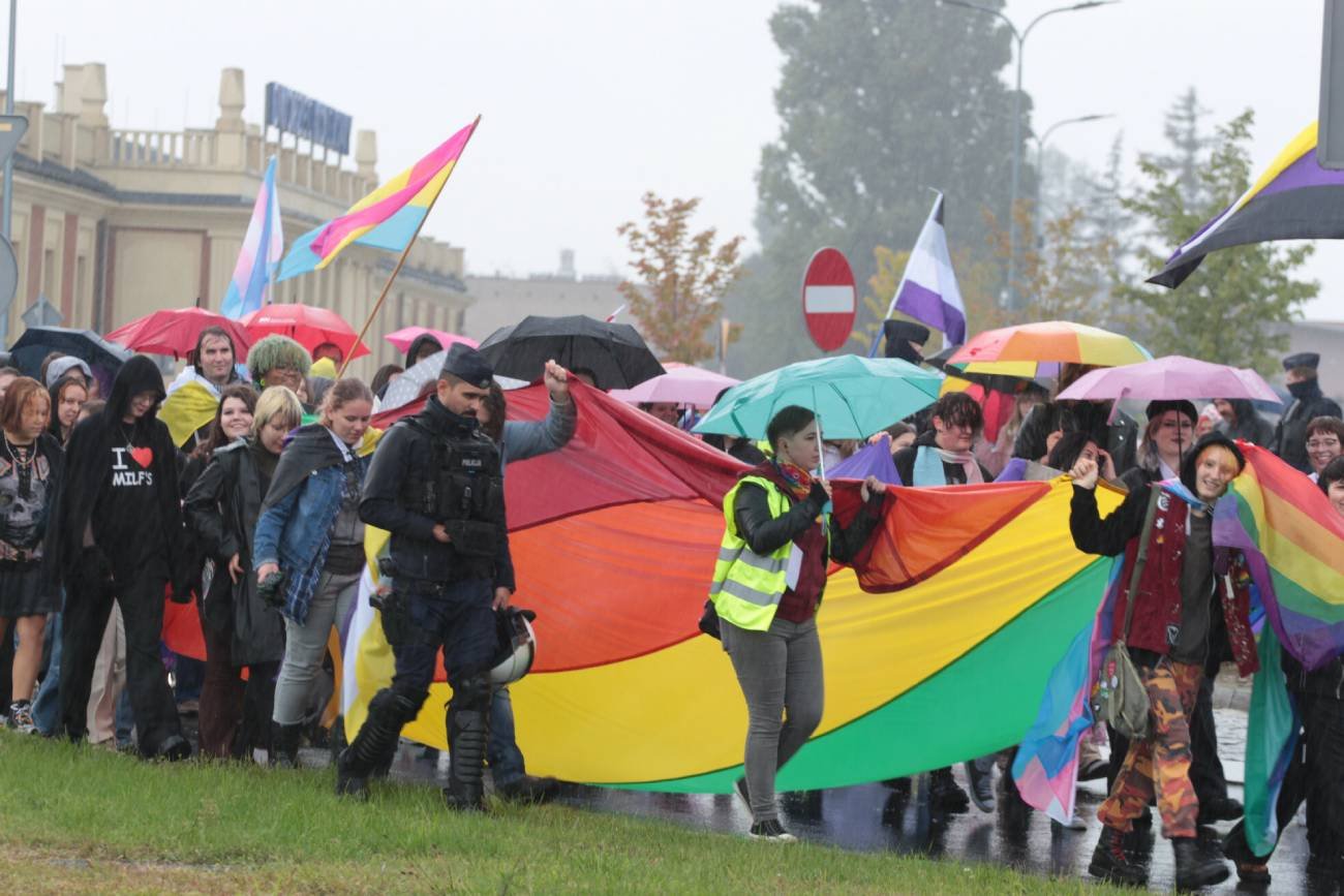 Organizacje LGBT otrzymują listy z pogróżkami od nadawcy podpisującego się jako "Pierwszy Batalion Narodowy"