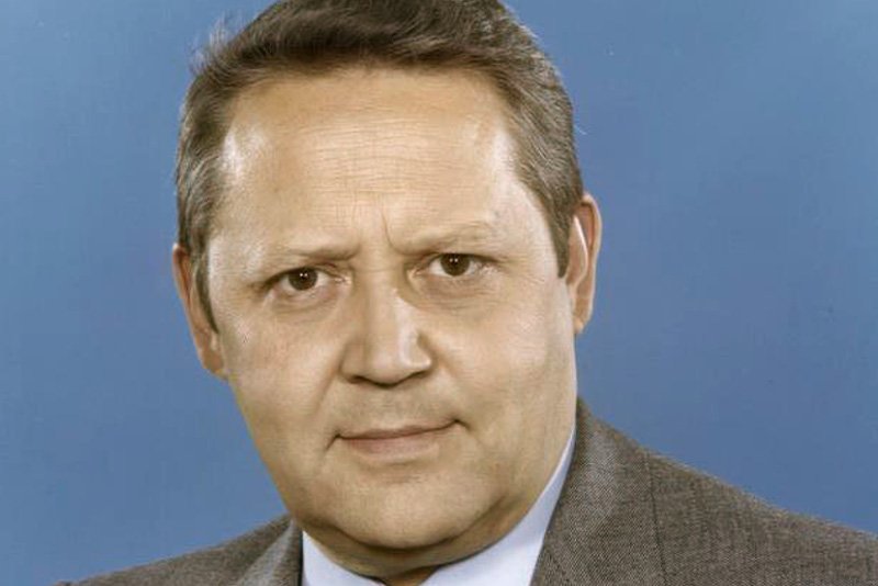 Gunter Schabowski, 1982 rok.