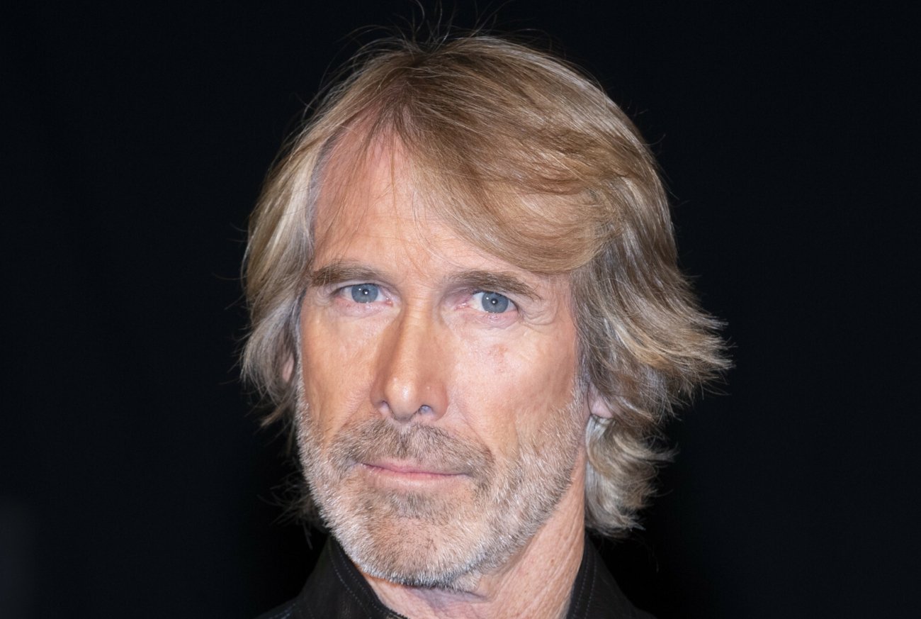Michael Bay oskarżony o zabicie gołębia podczas kręcenia filmu "6 Underground".