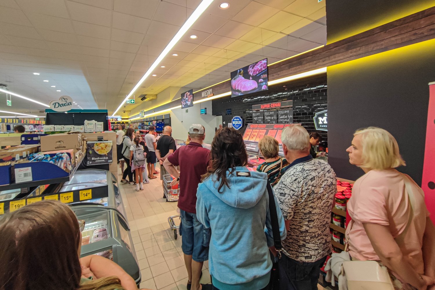 Trudno nadążyć za wszystkimi promocjami w Biedronce. Wybraliśmy te najlepsze z nowej gazetki