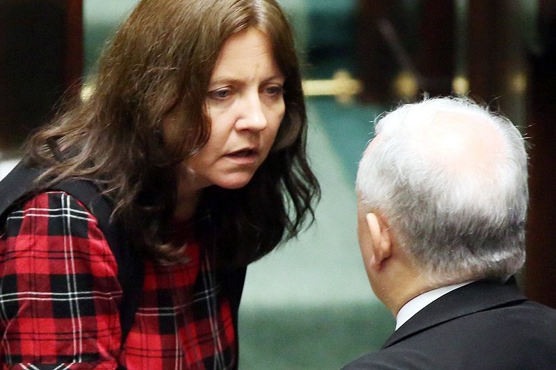 Posłanka PiS Joanna Lichocka sądziła, że najgorszy dla "dobrej zmiany" wynik referendum w Legionowie zanotowano na osiedlu byłych mundurowych. Okazało się, że tak kiepsko pomysł PiS popierany jest na dzielnicy szefa MSWiA Mariusza Błaszczaka.