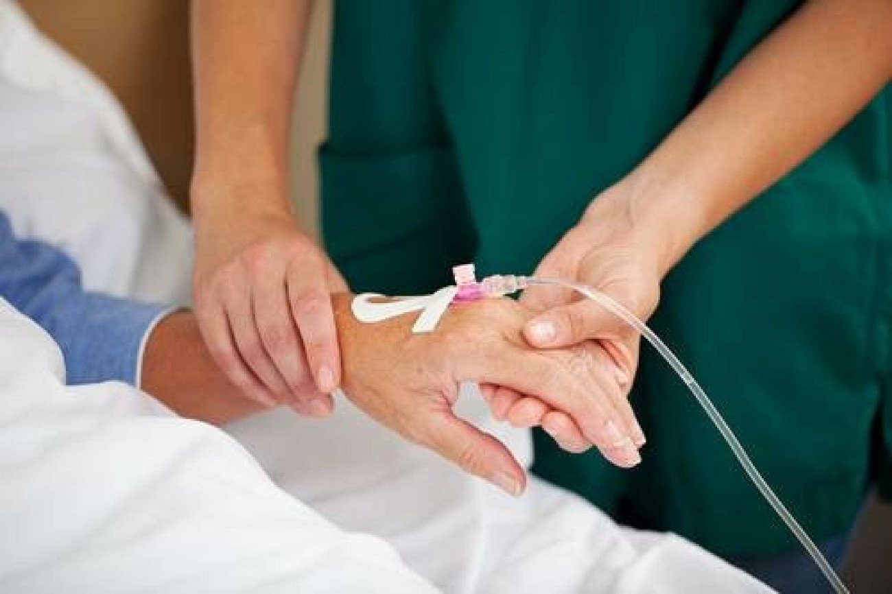Trwający od 4 lat pilotaż Krajowej Sieci Onkologicznej miał pokazać, czy to rozwiązanie się sprawdza. Bez zakończenia i podsumowania pilotażu resort i tak forsuje ustawę o KSO.