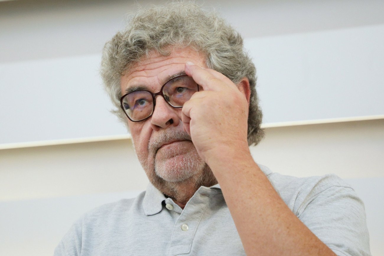 Dr Zbigniew Hałat jest nie tylko epidemiologiem, ale i ekspertem od dziewictwa