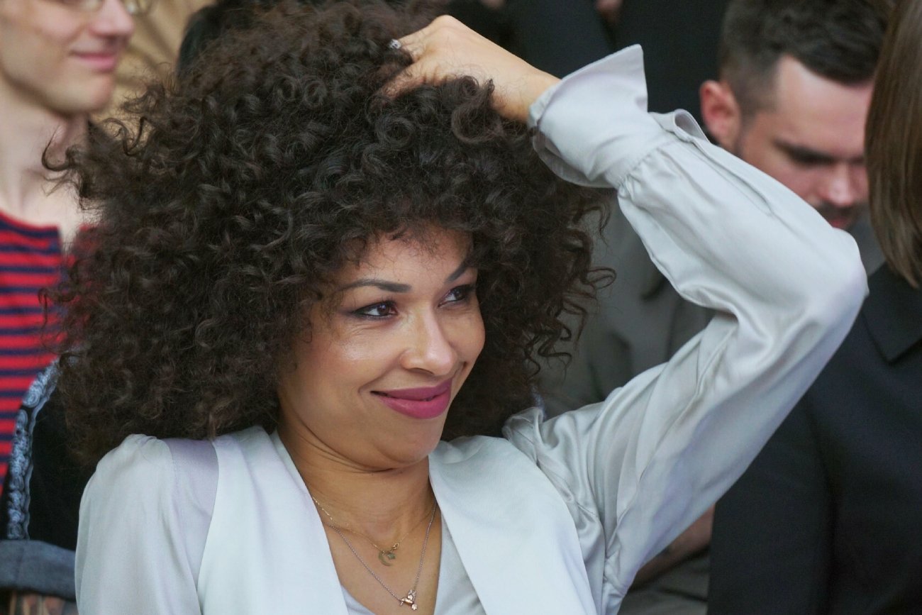 Omenaa Mensah pokazała się w nowej fryzurze. Pożegnała się z afro