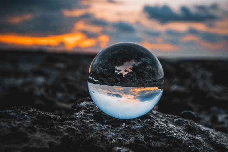 Firma Procter & Gamble, która w swojej działalności poświęca wiele uwagi ochronie i poprawie stanu środowiska naturalnego, podpowiada 21 całorocznych postanowień na rzecz planety