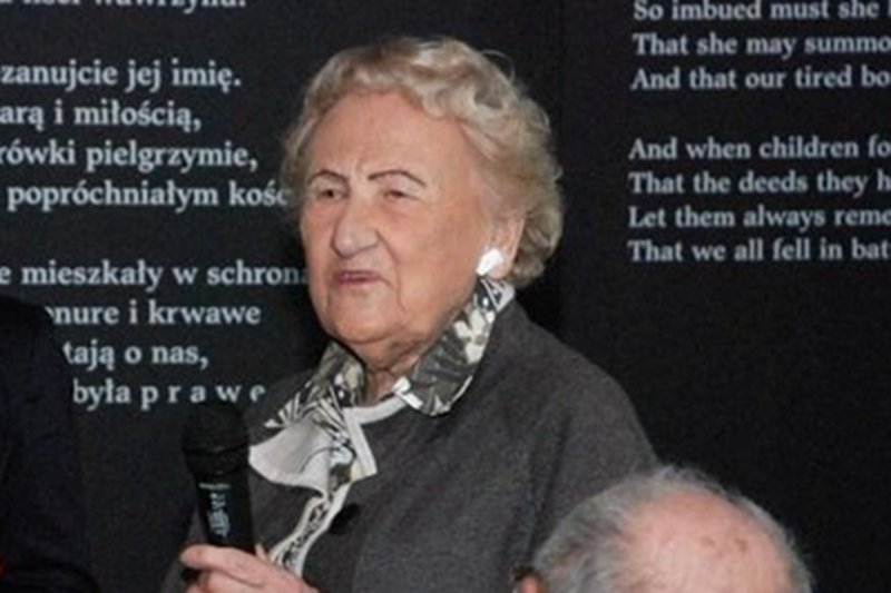 Danuta Rossman, łączniczka Tadeusza "Zośki" Zawadzkiego