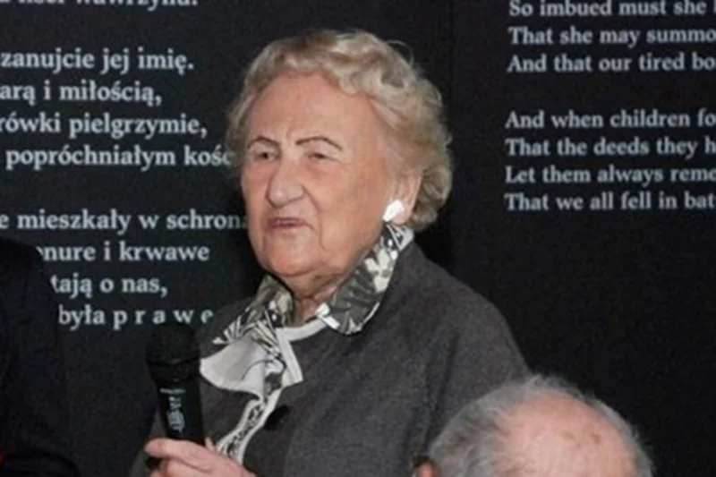 Danuta Rossman, łączniczka Tadeusza "Zośki" Zawadzkiego