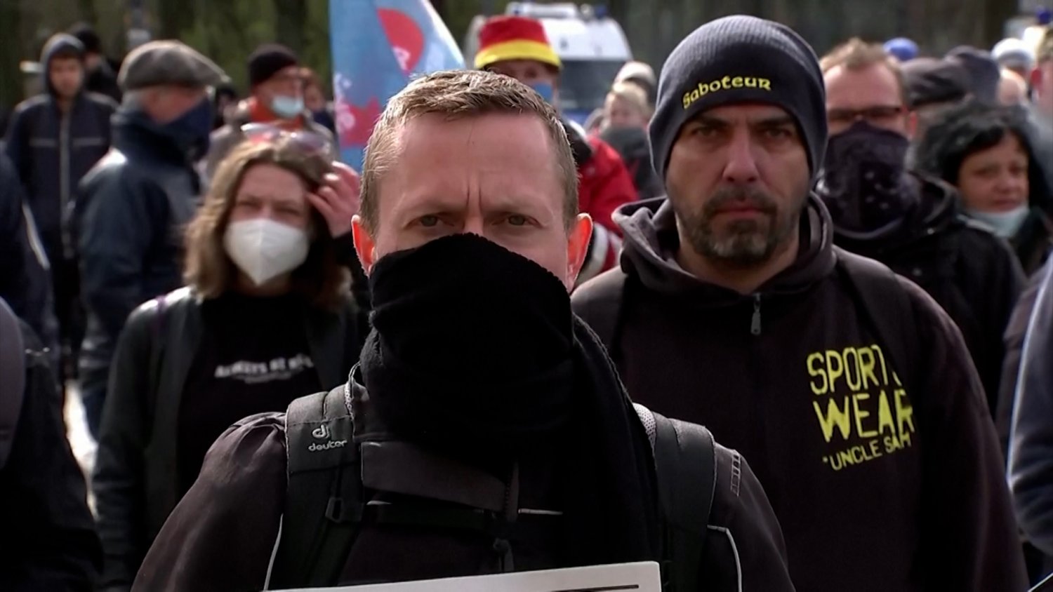 Protest przeciwko lockdownowi w Berlinie przyciągnął setki osób