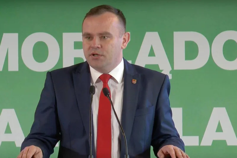 Burmistrz gminy Błaszki protestuje przeciwko centralizmowi władzy PiS