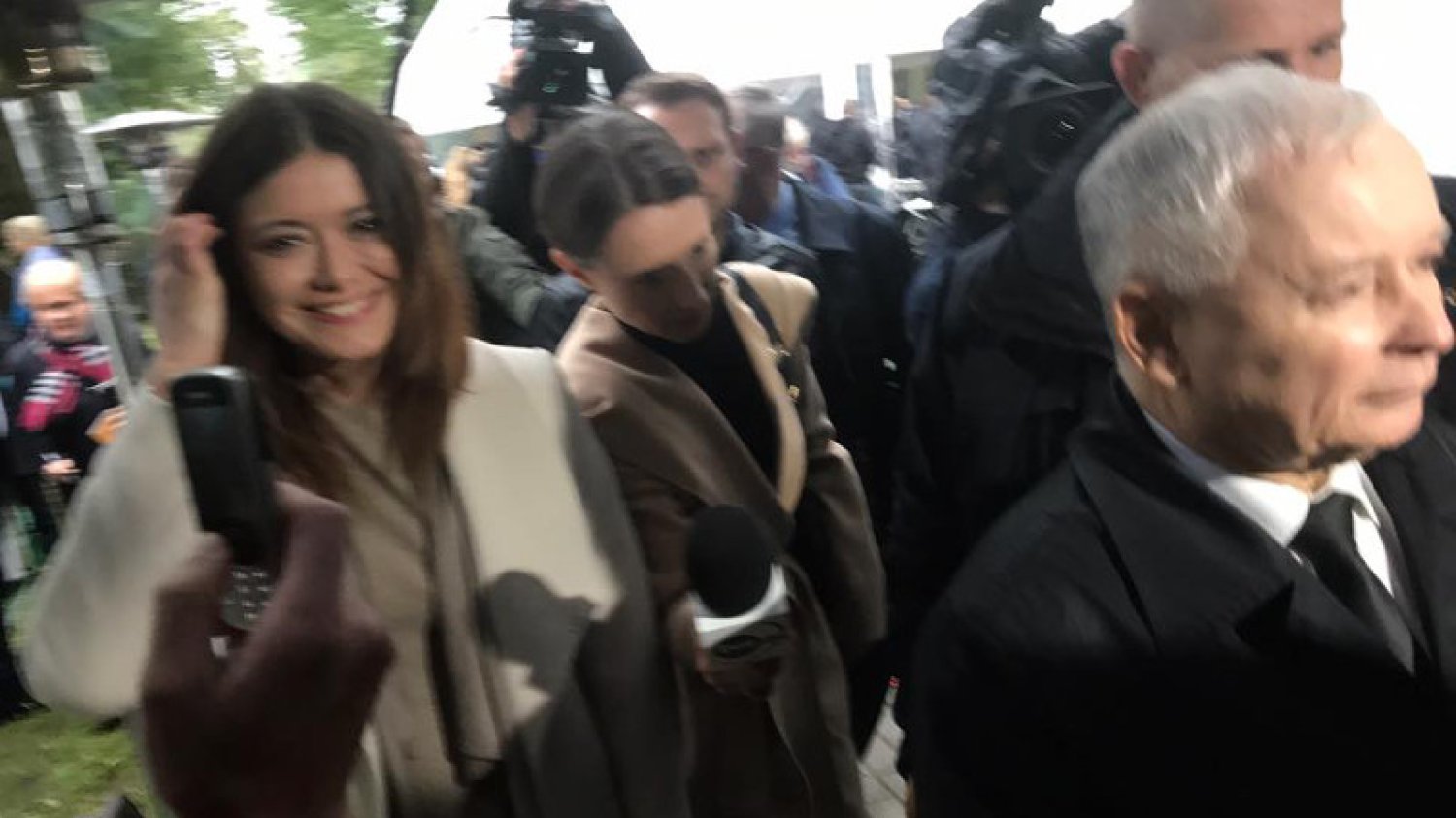 Miriam Shaded tak zachwyciła się zachowaniem Jarosława Kaczyńskiego, że nie zauważyła kompromitującego błędu.
