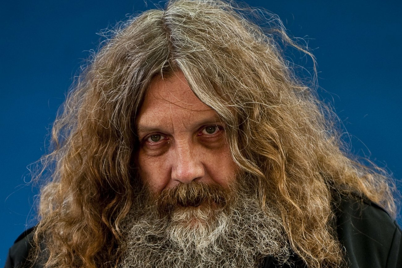 Alan Moore nie bierze pieniędzy od DC Comics.