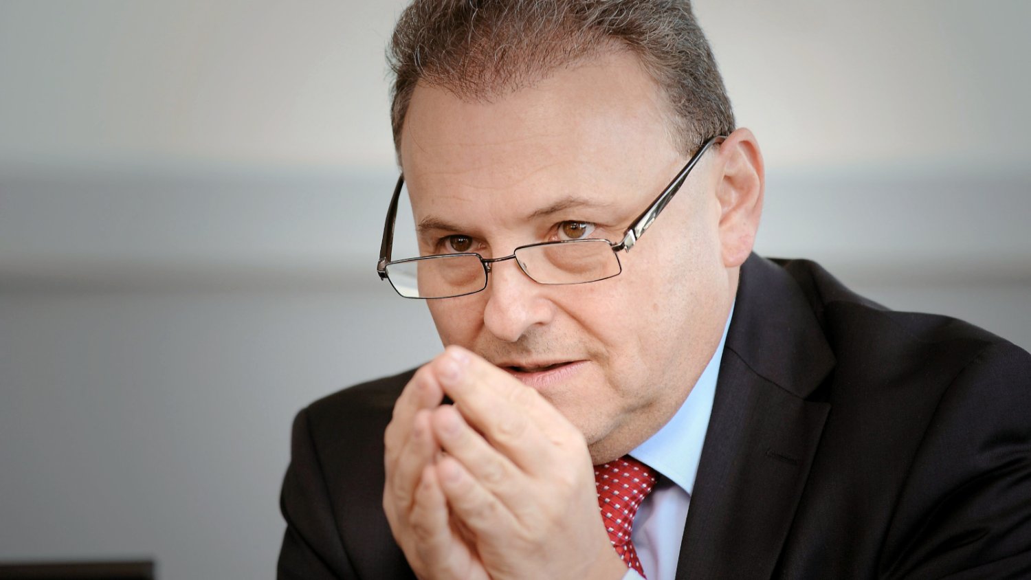 Kto zyska, a kto straci na programie PiS Polski Ład i realizacji założeń KPO? To w rozmowie z naTemat.pl ocenia ekonomista prof. Witold Orłowski. Ekonomista prof. Witold Orłowski udzielił portalowi Tomasza Lisa naTemat.pl wywiadu dotyczącego Polskiego Ładu.