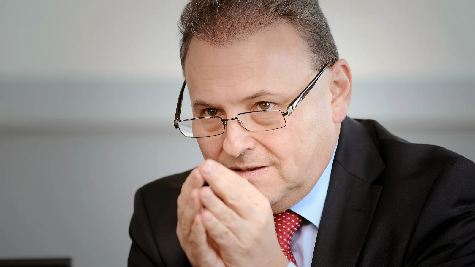 Kto zyska, a kto straci na programie PiS Polski Ład i realizacji założeń KPO? To w rozmowie z naTemat.pl ocenia ekonomista prof. Witold Orłowski. Ekonomista prof. Witold Orłowski udzielił portalowi Tomasza Lisa naTemat.pl wywiadu dotyczącego Polskiego Ładu.