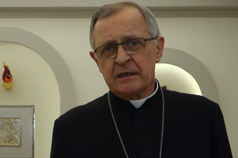 Biskup Edward Dajczak po raz drugi przechodzi zakażenie koronawirusem.