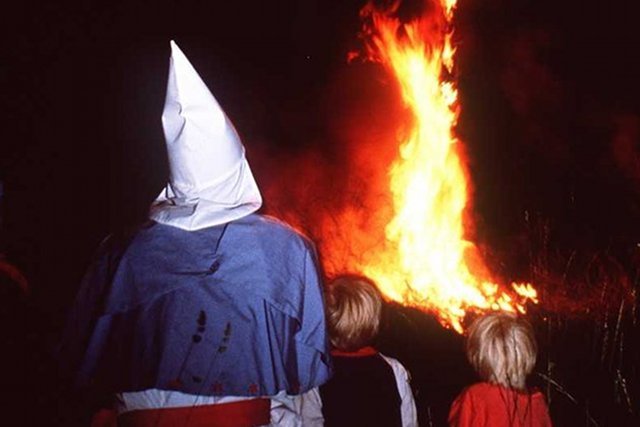 Nowy KKK ma głosić pokój.