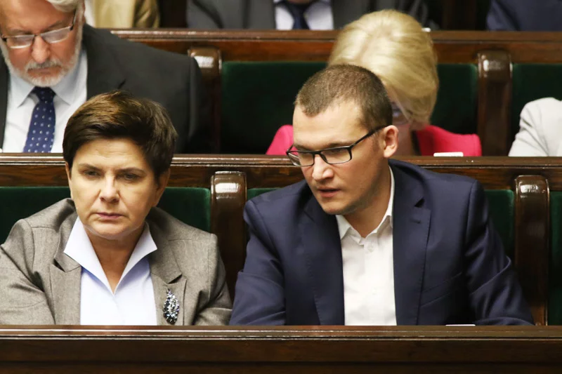Sekretarz stanu w KPRM Paweł Szefernaker zaskakująco nerwowo zareagował na ofertę władz Warszawy dla niepełnosprawnych wyborców.