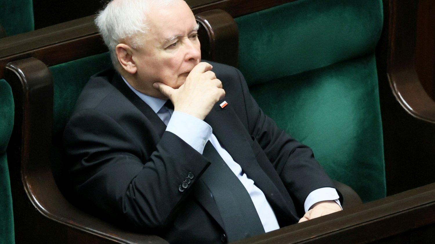 Sondaż. Fatalny wynik PiS. Koalicjanci Tuska odzyskują poparcie.