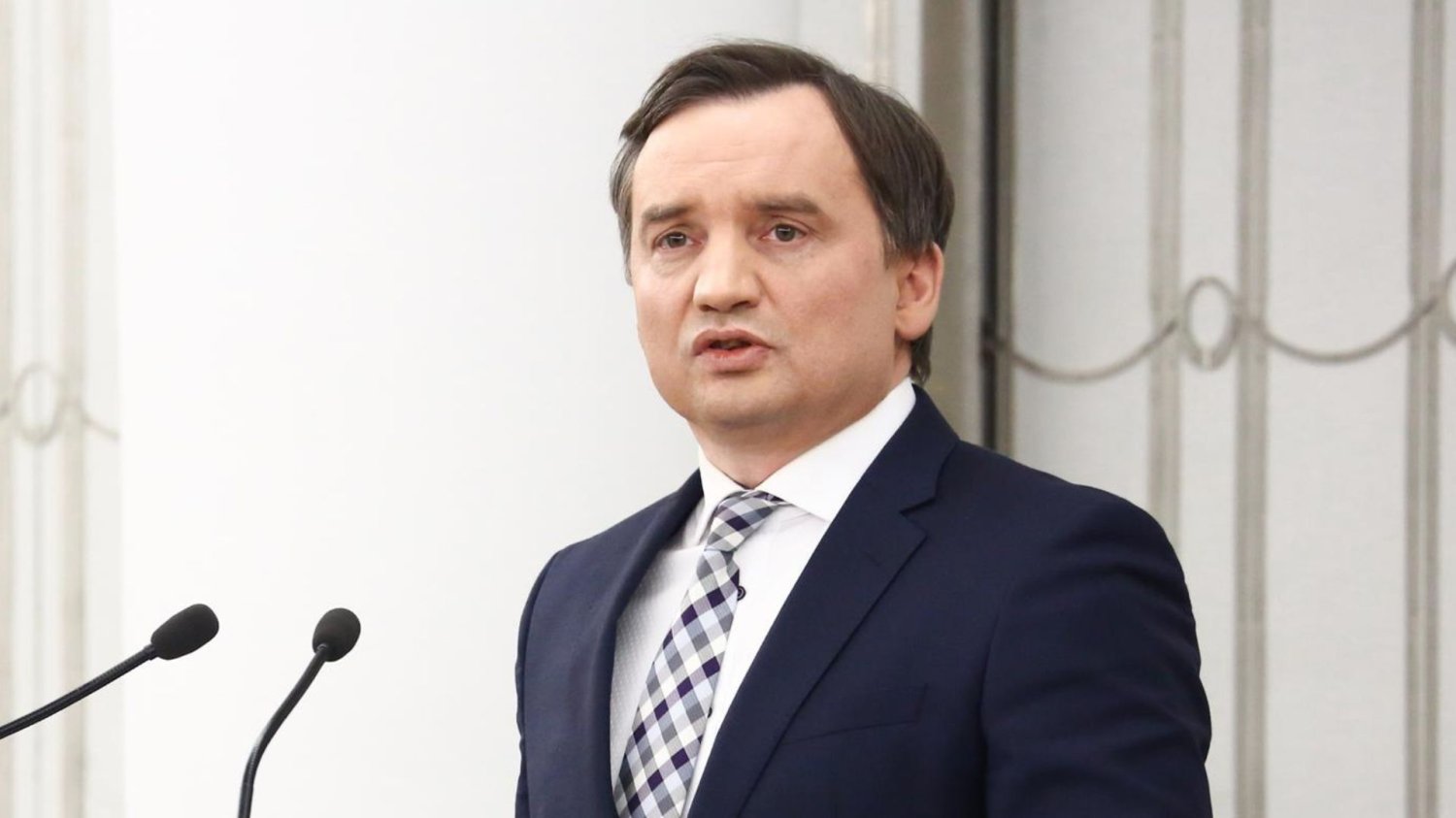 Sprawa aresztu dla Zbigniewa Ziobry. Sąd zdecydował późnym wieczorem Prokuratura wnioskowała o 3 miesiące aresztu dla Zbigniewa Ziobry.