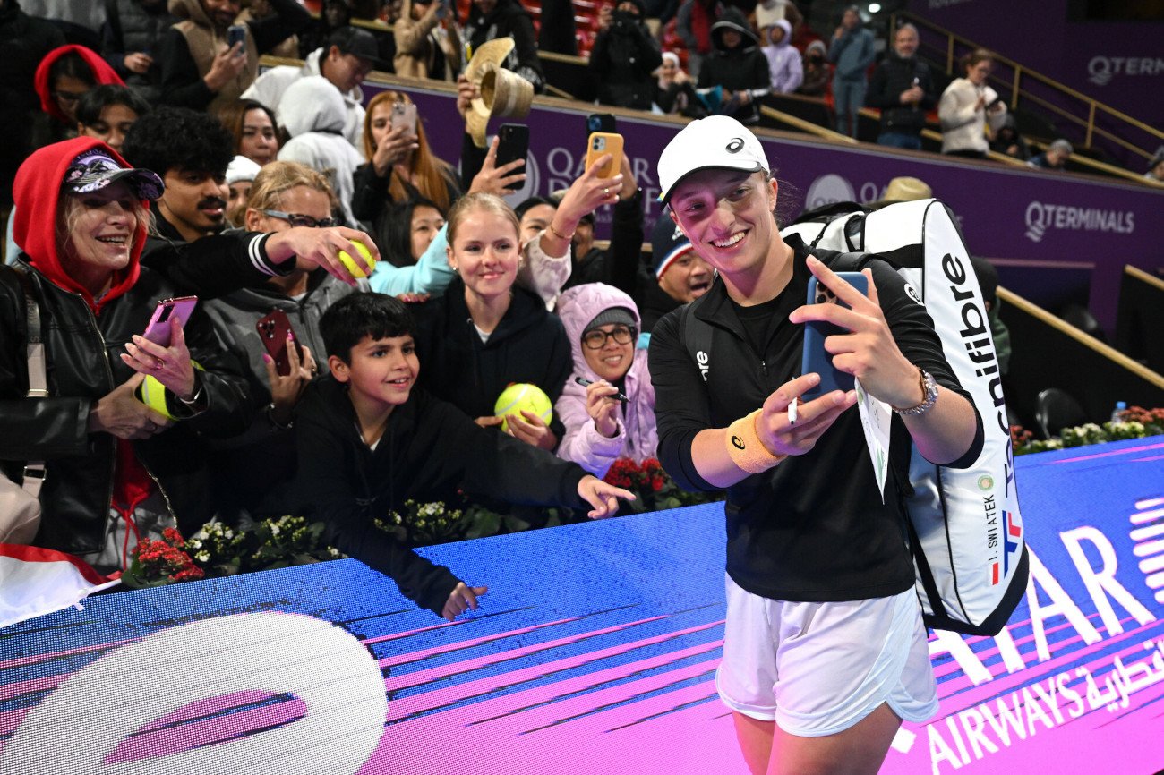 Iga Świątek ma za sobą kapitalny rok 2022. W kolejne 12 miesięcy Polka wkroczyła pewnie, na czele rankingu WTA.