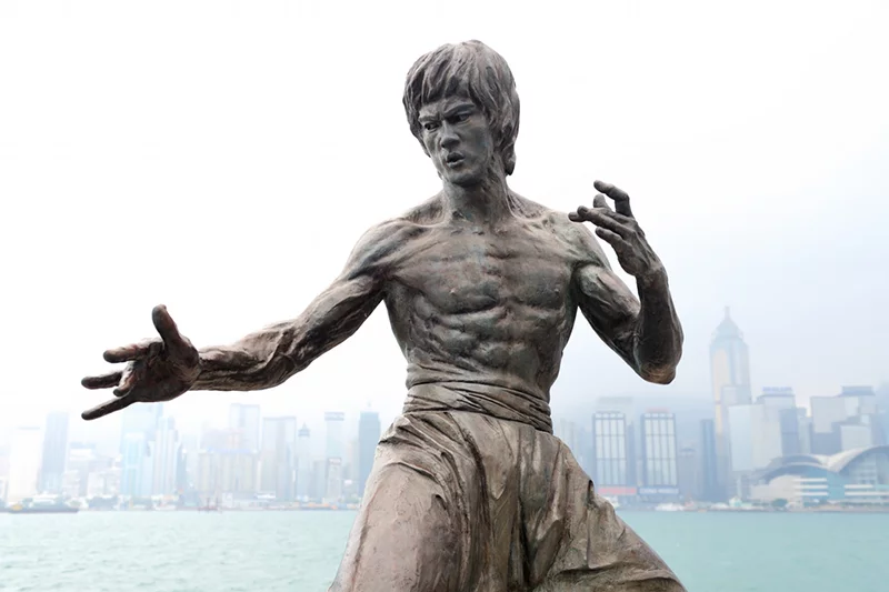 [url=http://shutr.bz/134DdlM]40 lat temu zmarł Bruce Lee/url]