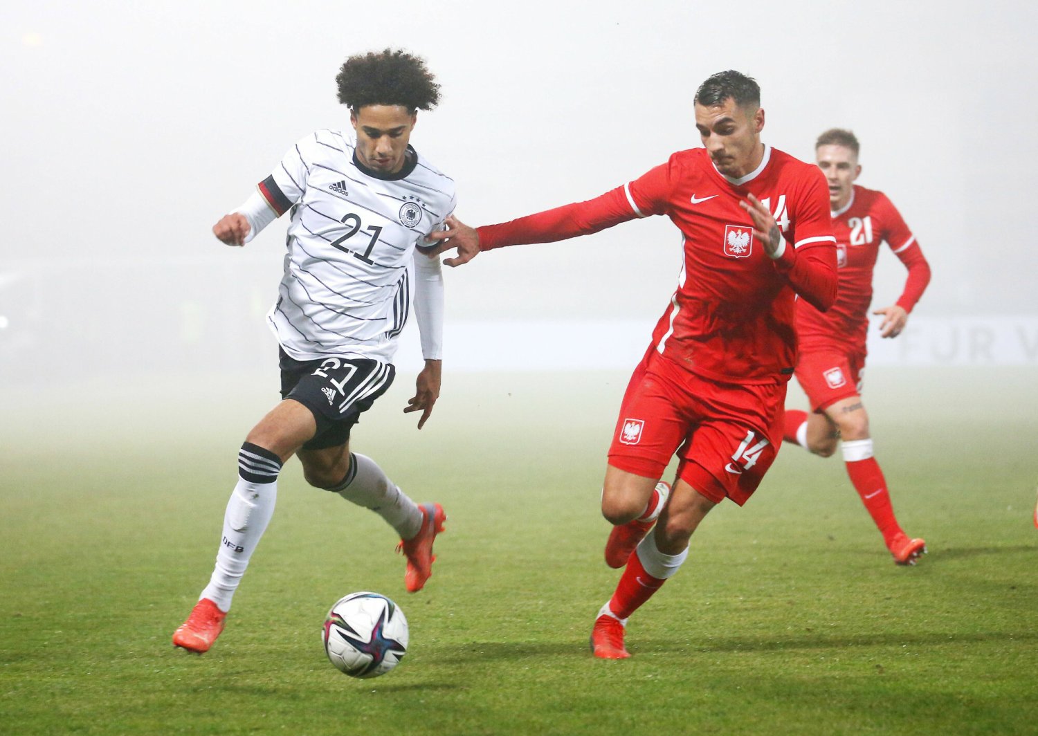 Biało-Czerwona młodzieżówka zagrała w piątek kapitalnie i rozgromiła Niemców na ich terenie