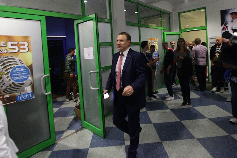 Jacek Kurski ma twardy orzech do zgryzienia.