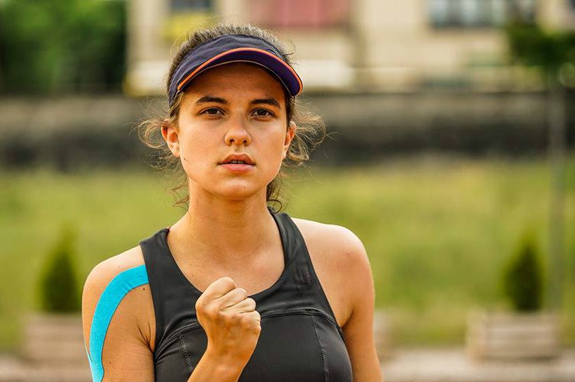 Karolina w filmie "Córka trenera"