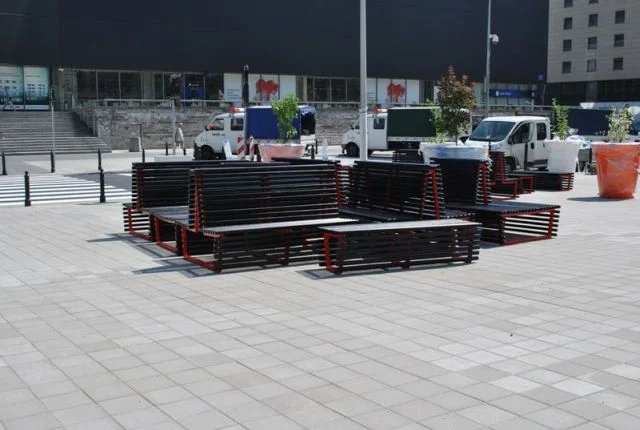 Plac Powstańców Warszawy, Warszawa