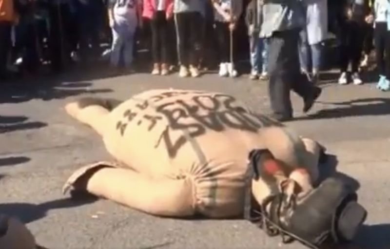 W Pruchniku na Podkarpaciu dokonano egzekucji kukły Judasza.